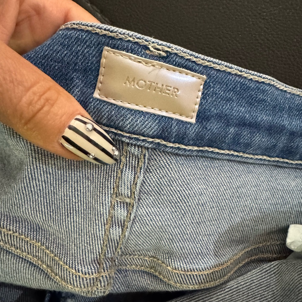 MOTHER Hustler Ankle Fray Jeans - Picture 5 of 10